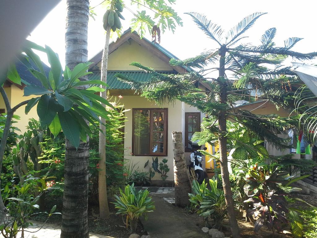 Arnel Bungalows Senggigi Kültér fotó