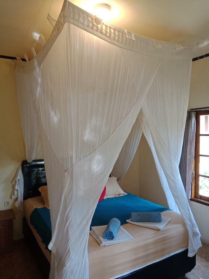Arnel Bungalows Senggigi Kültér fotó